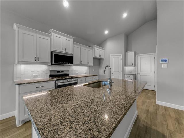 Building Photo - 1605 Camp Ct