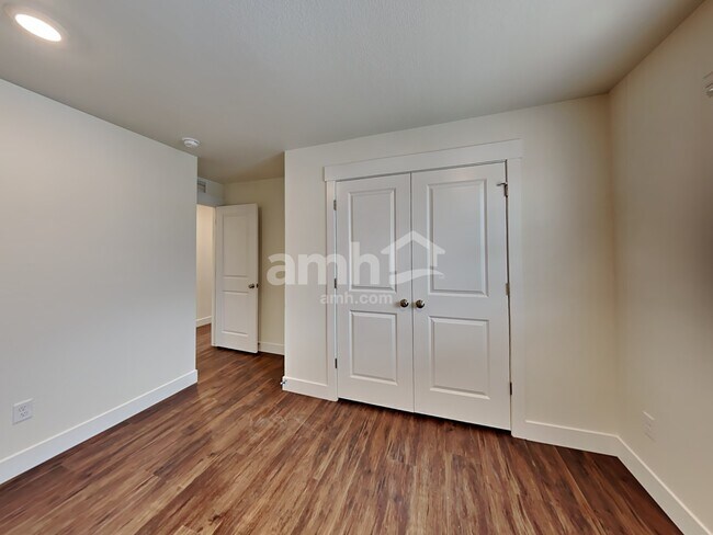 Building Photo - 3990 Patterdale Pl