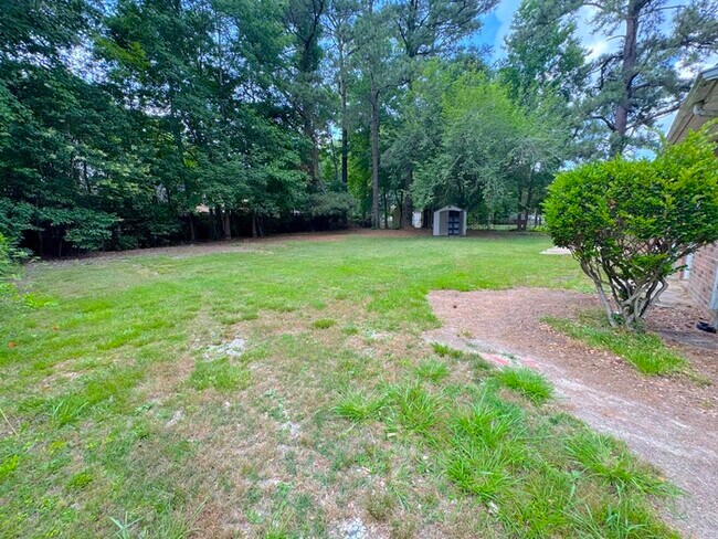 Building Photo - COME MEET YOUR NEW HOME!!!