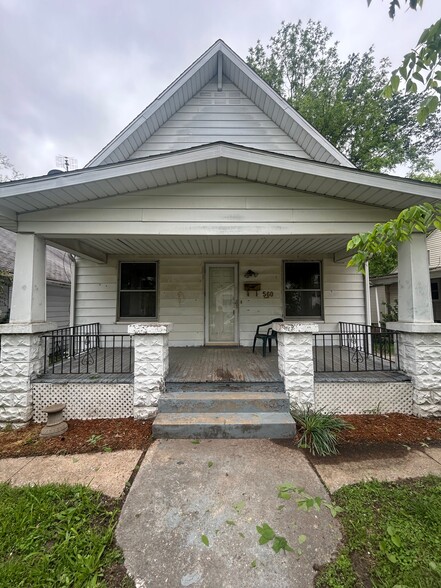 Building Photo - 560 Highland Ave