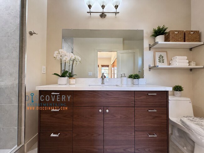 Building Photo - Newly Renovated & Turn-Key Home in Prime El Cerrito Walking Distance to BART and Parks