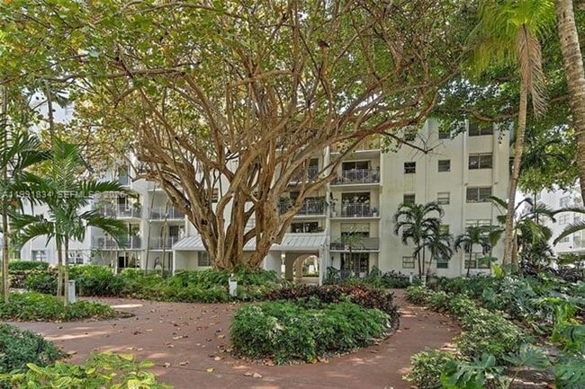 Building Photo - 777 NE 62nd St