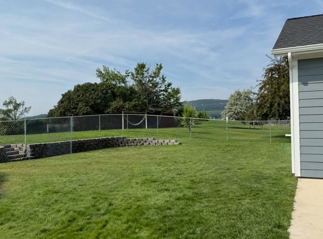 Building Photo - Lovely South Kalispell Home
