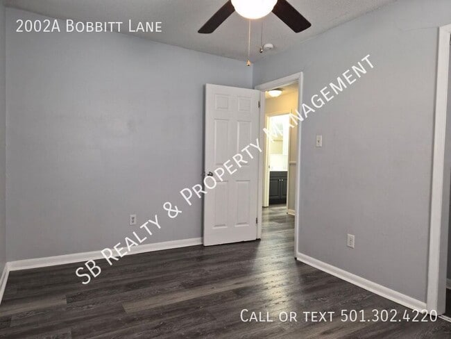 Building Photo - 2002A Bobbitt Lane-