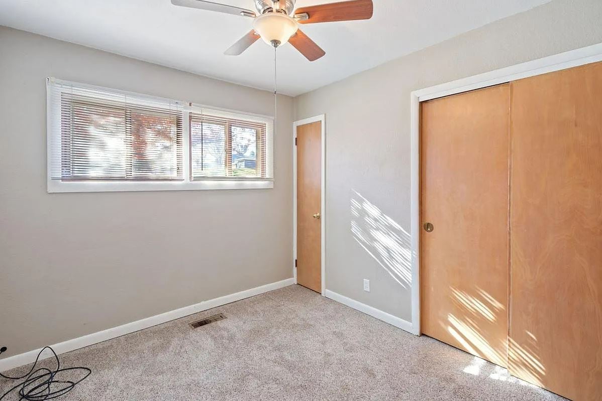 Building Photo - 3306 14th Ave SE