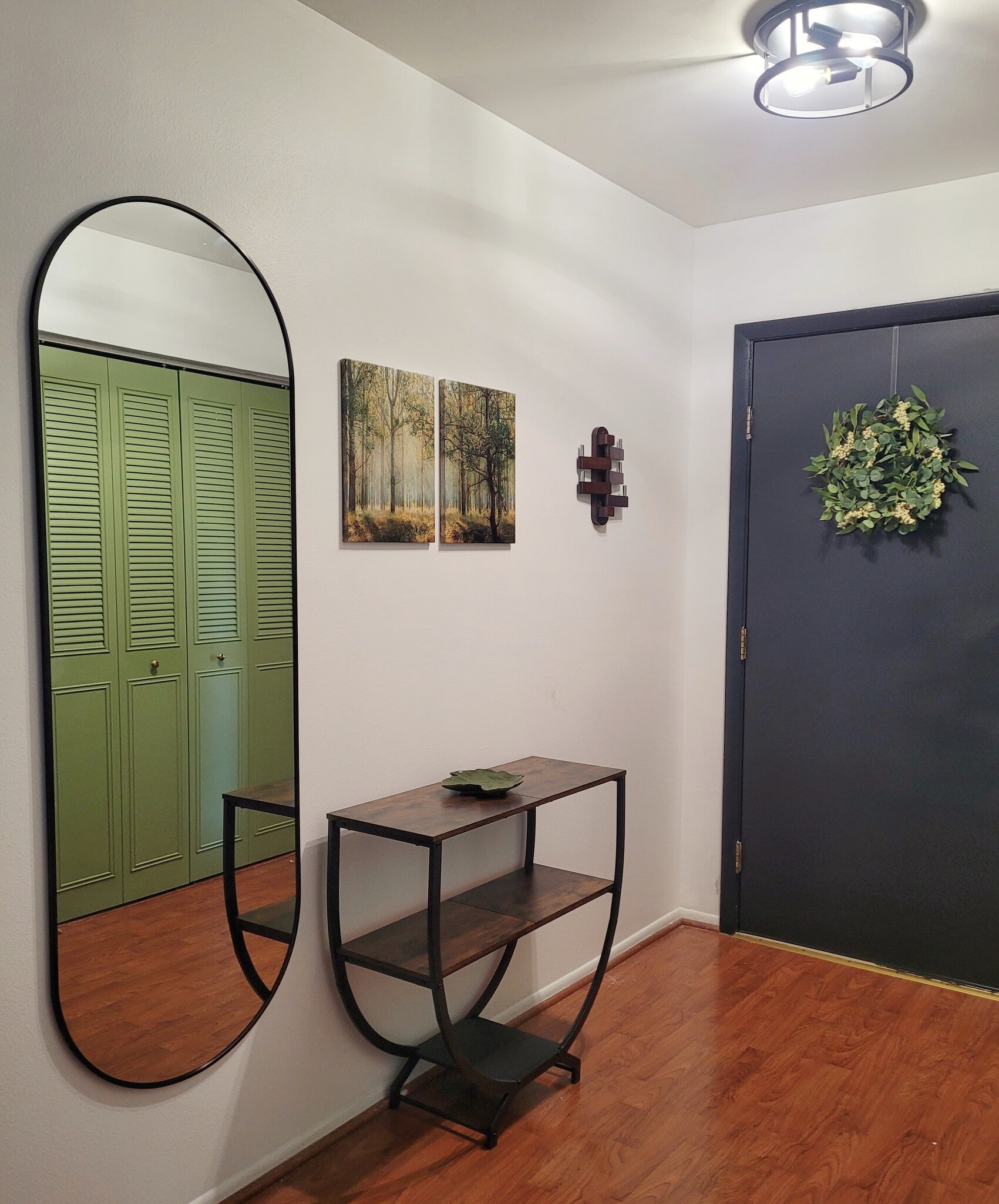 Building Photo - 1911 Tarpon Ct