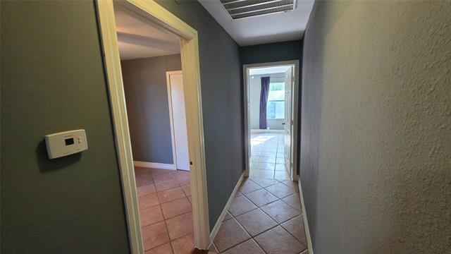 Building Photo - 1417 College St