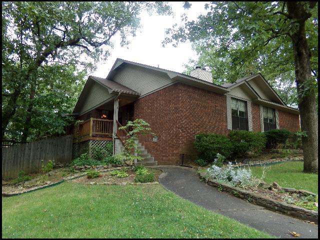 Building Photo - 14 Woodlore Cir