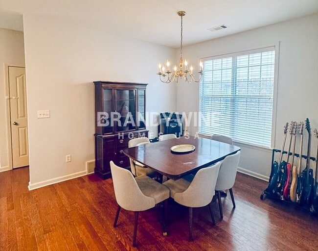 Building Photo - 967 Cairn Creek Dr