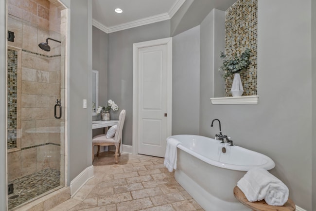 Building Photo - 1127 Glendale Ln