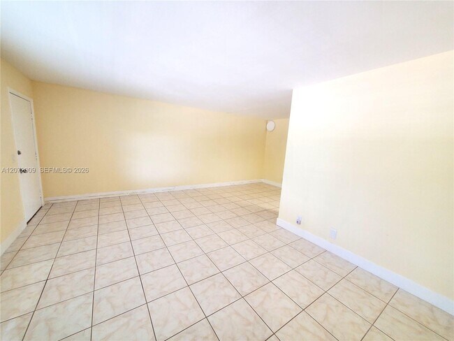 Building Photo - 251 SW 132nd Way
