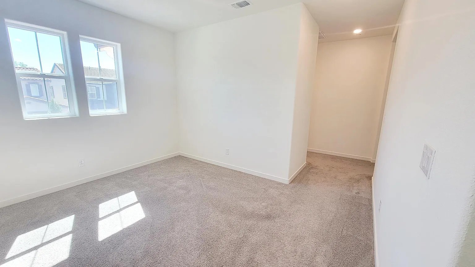 Building Photo - 3818 Ponderosa Pine Ln