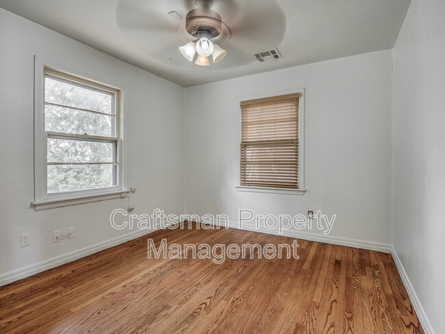 Building Photo - 1711 Brighton Ave