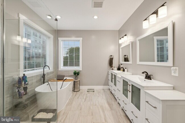 Building Photo - This meticulously cared-for residence, constructed in 2021 by Danforth Homes, presents everything...