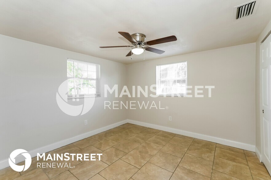 Building Photo - 7625 Ilex Dr