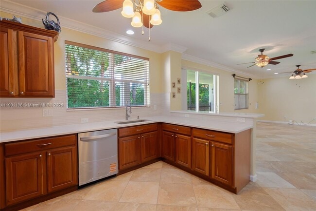 Building Photo - 9065 Silver Glen Way