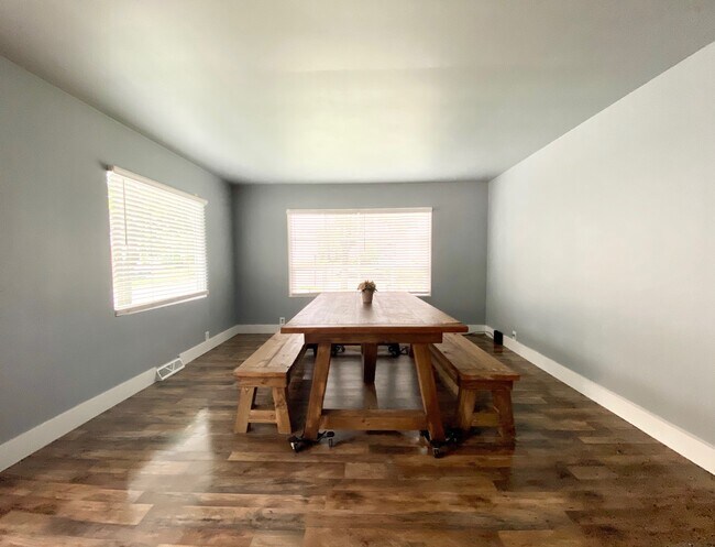 Building Photo - 1612 Pennsylvania Ave