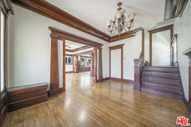 Building Photo - 1417 12th Ave