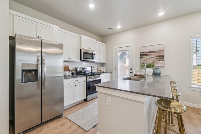 Building Photo - 19503 Molly Dr