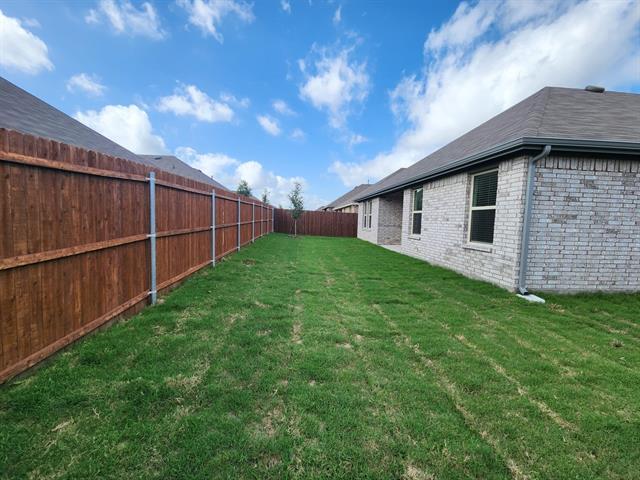 Building Photo - 222 Greenshade Ln