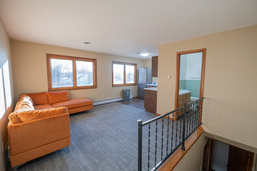 Living room, kitchen, bathroom - 415 12th Ave E