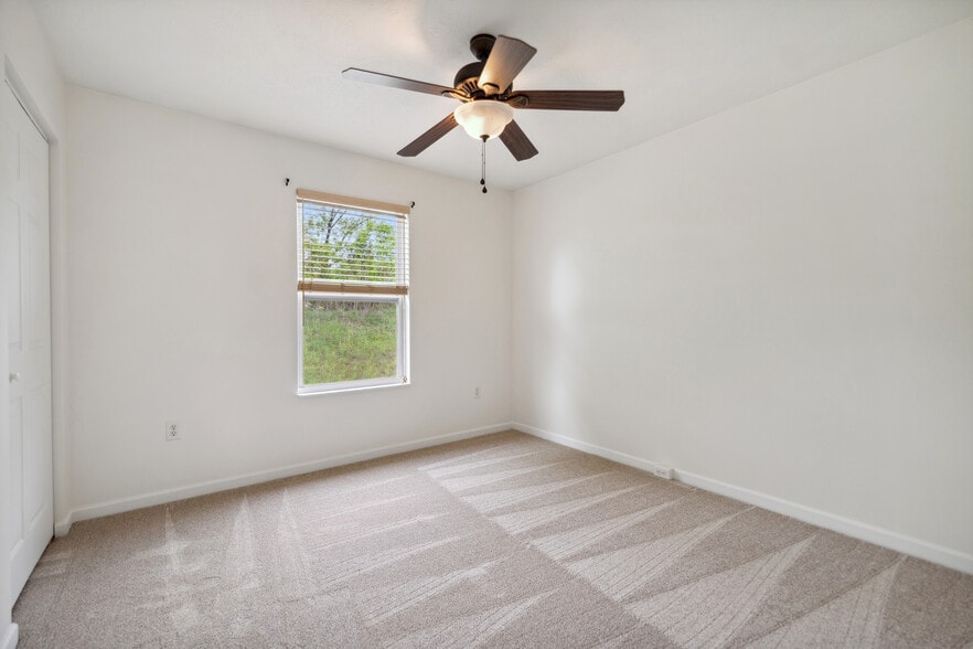 Building Photo - 1228 Gneiss Dr