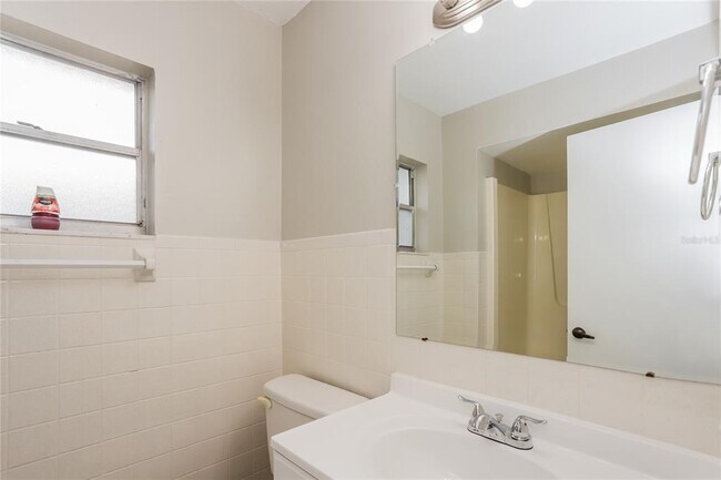 Building Photo - 1552 Foxridge Run SW