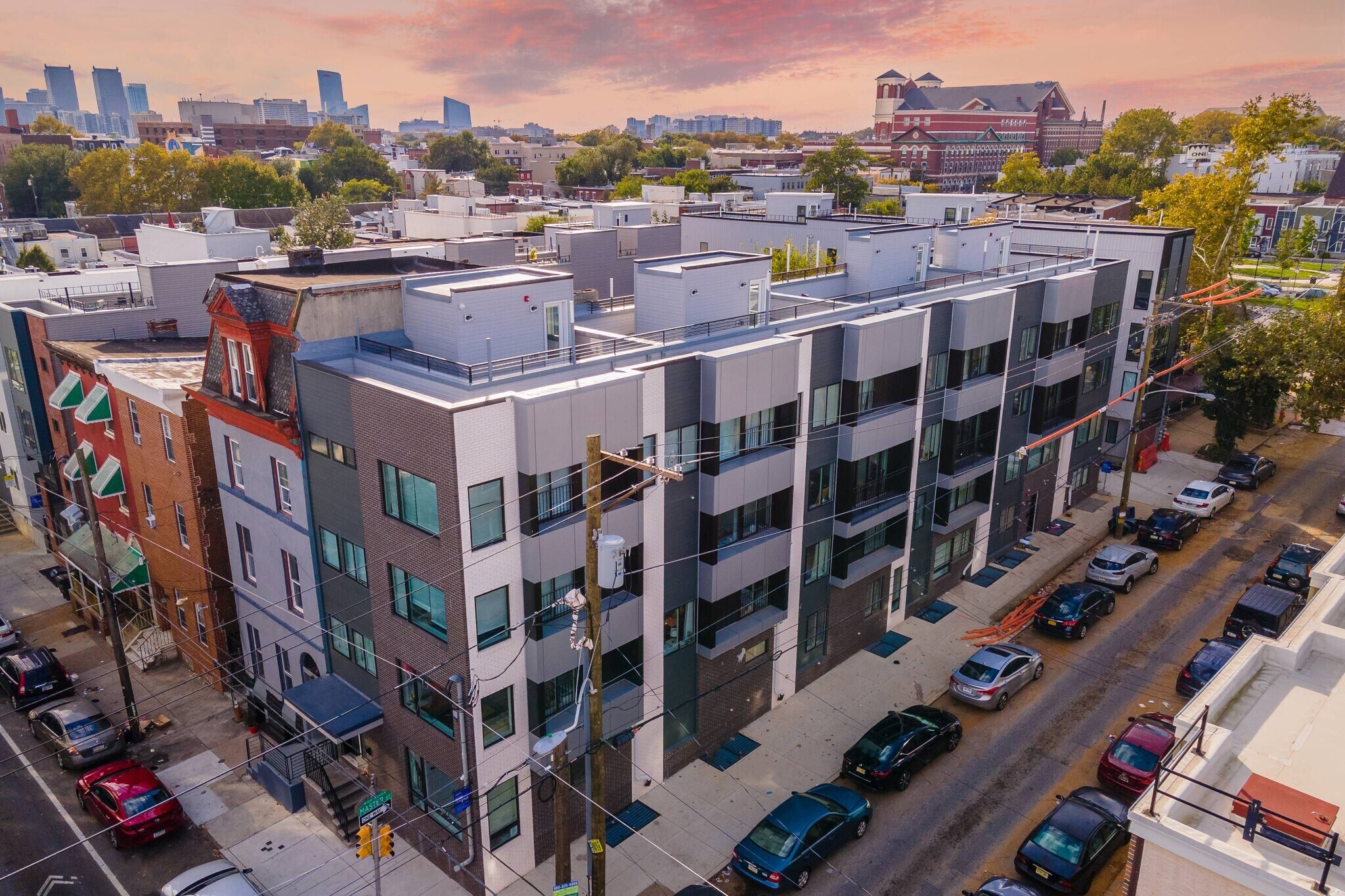 Building Photo - 1338 N 15th St