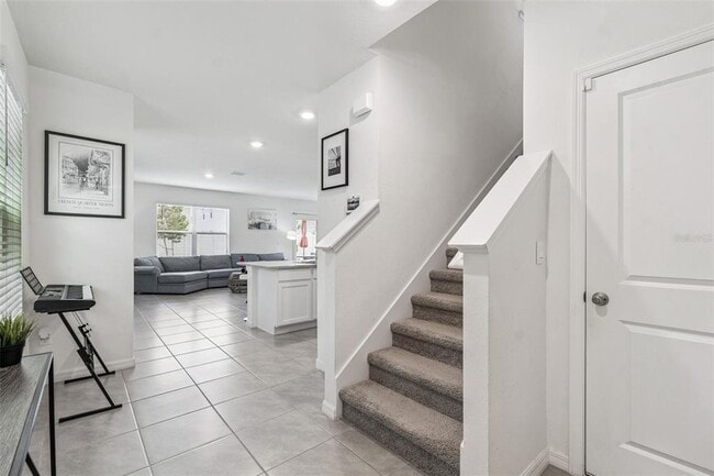 Building Photo - 5667 Chorleywood Ln