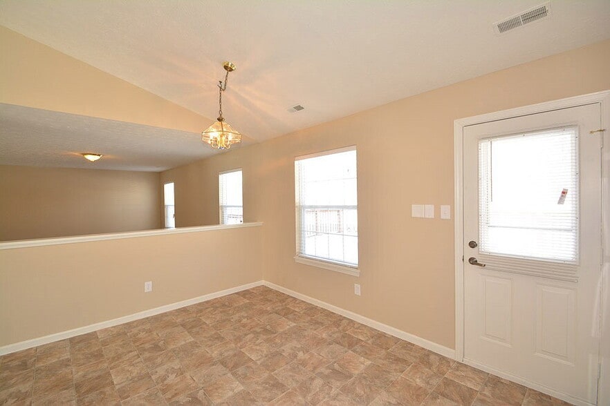 Building Photo - 6337 Cooperstone Ct