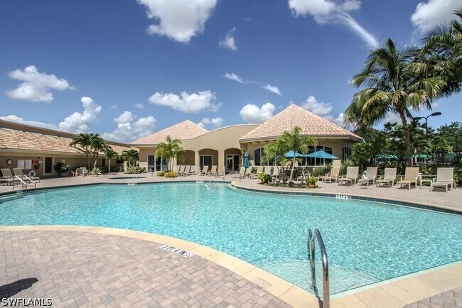 Building Photo - 13900 Southampton Dr