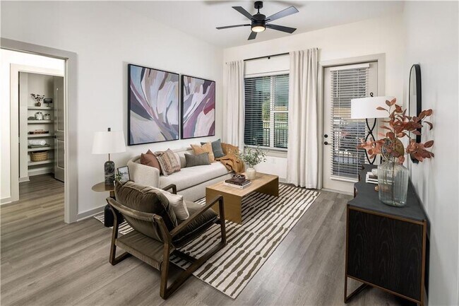 Building Photo - 3108 McGinnis Ferry Rd