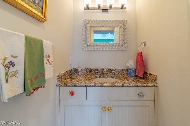 Building Photo - 300 3rd Ave S