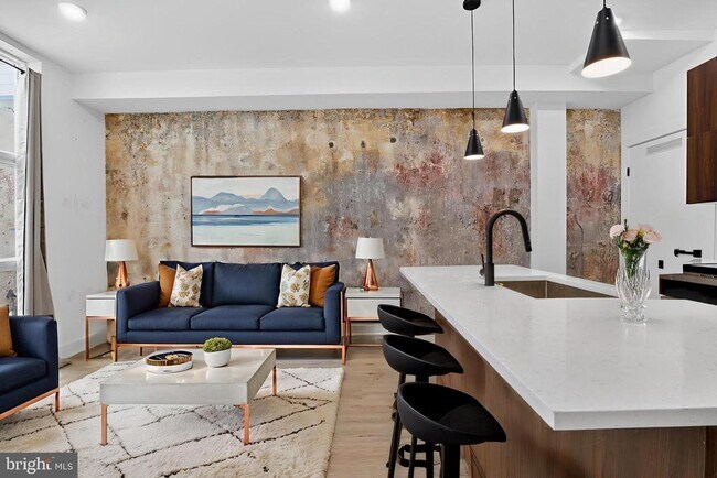 Building Photo - 59 N 2nd St