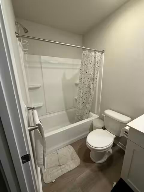 Building Photo - 4521 SE Ember Ln