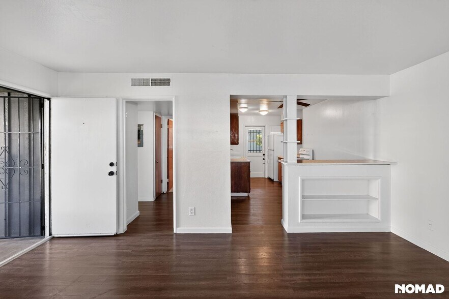 Building Photo - 3708 N Abby St