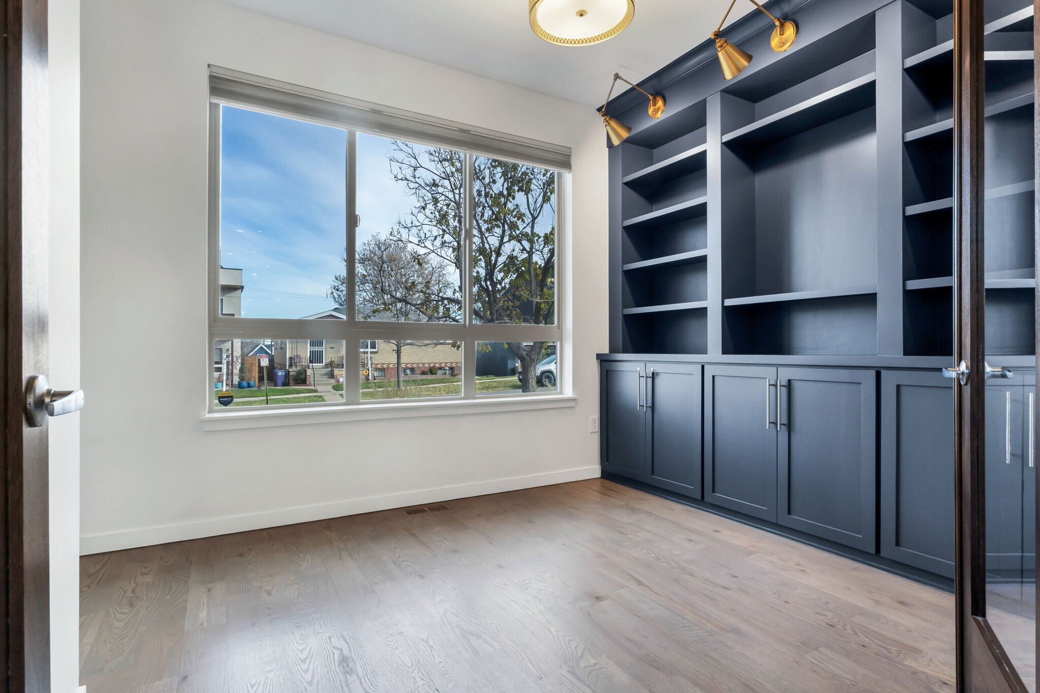 Building Photo - 3633 Pecos St