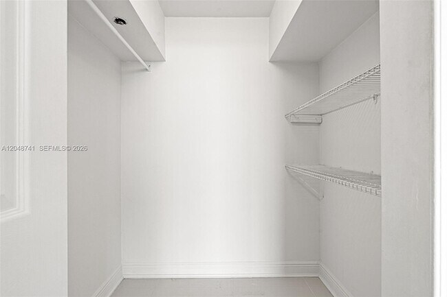 Building Photo - 6362 Collins Ave