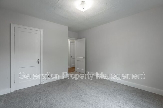 Building Photo - 103 Delray Ave