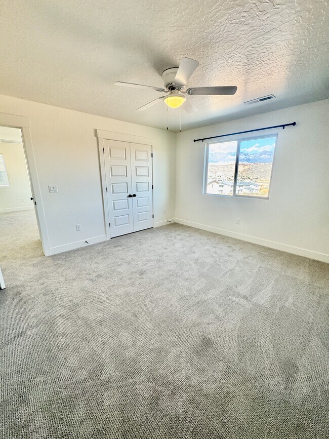 Building Photo - 2838 W 500 N
