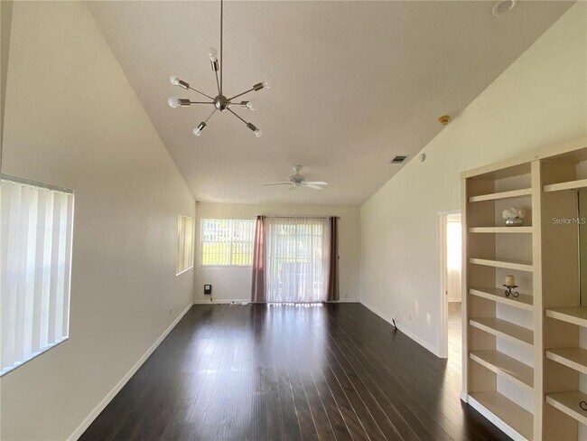 Building Photo - 2822 Candela Ct