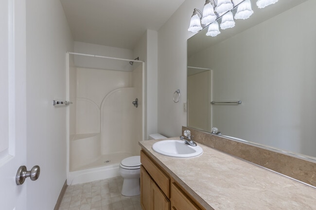 Building Photo - 260 N 16th St