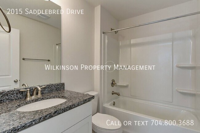 Building Photo - 2015 Saddlebred Dr