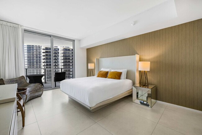 Building Photo - 4111 S Ocean Dr