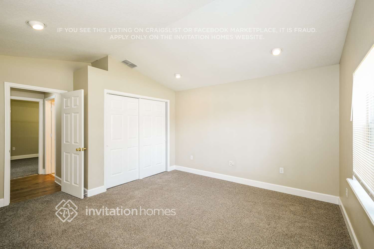 Building Photo - 3236 Forestbrook Dr N