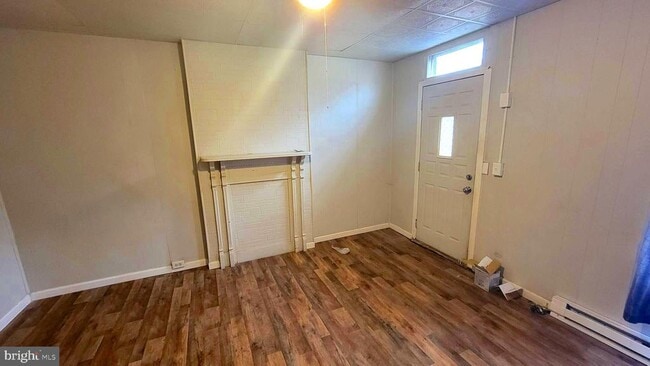 Building Photo - 118 Independence St