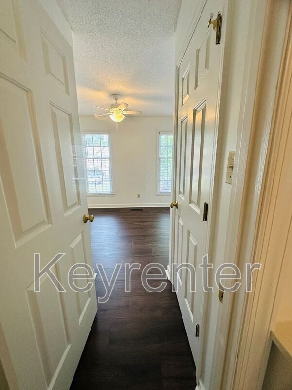 Building Photo - 132 Durwood Rd