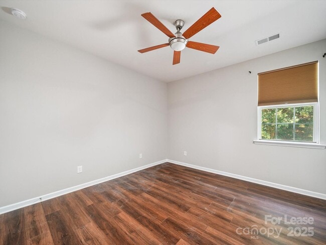 Building Photo - 10327 Rutledge Ridge Dr NW