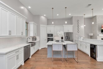 Building Photo - 4962 Edison Park Ln