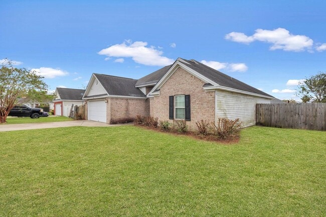 Building Photo - COMING SEPTEMBER 2026! (Pet Friendly)